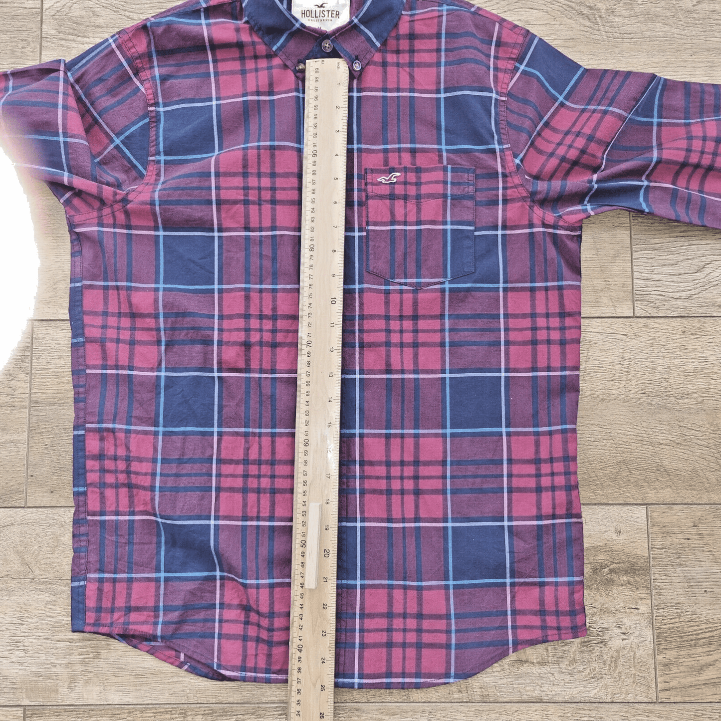 Hollister Wine Red Plaid Muscle Fit Stretch Button Down Shirt